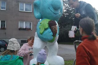   Wioska Smerfów istnieje naprawdę? Wyjątkowe miejsce w woj. warmińsko-mazurskim