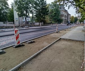 Siedlce: trwa budowa nowej nawierzchni na skrzyżowaniu ulic Piłsudskiego, Floriańskiej, Starowiejskiej i Kościuszki