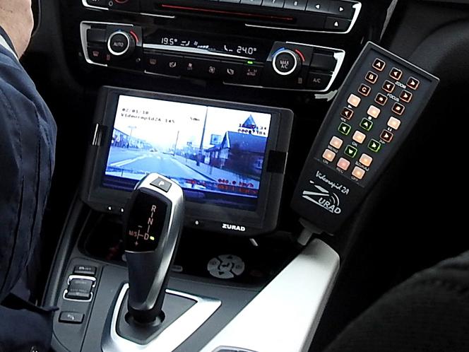 wideorejestrator Videorapid 2A Zurad w policyjnym BMW