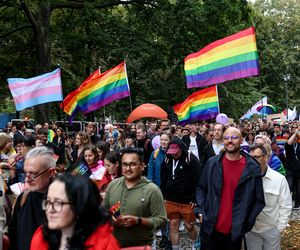 Marsz Równości w Katowicach 2025. Setki ludzi przeszło ulicami miasta. Były protesty