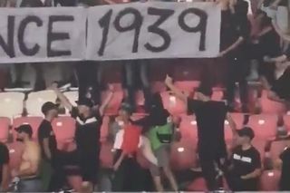 Skandaliczny transparent na meczu Raków - Maccabi