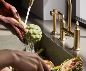 Jak perfekcyjnie wykończyć blat kuchenny przy ścianie? Sprawdzone sposoby!