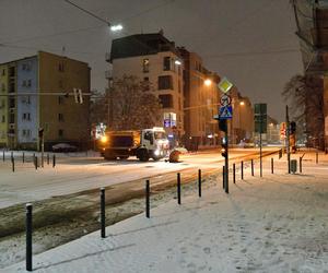 Atak zimy w Polsce! Śnieg zasypał miasta i wsie [ZDJĘCIA]