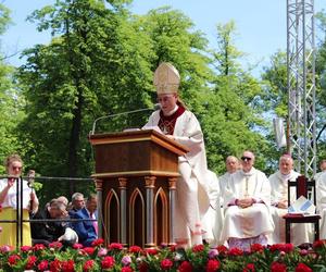 Pielgrzymka mężczyzn i młodzieńców do Piekar Śląskich 2024 