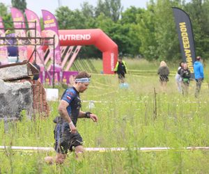 Runmageddon w Katowicach 2025. Błoto, pot i triumf na Hałdzie Kostuchna
