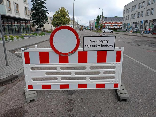 Wszystkie prace w rejonie skrzyżowania przy siedleckim więzieniu mają trwać do końca wakacji