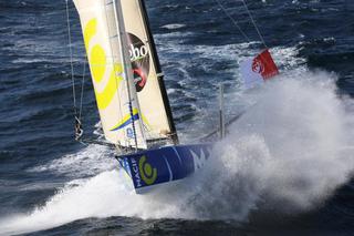 Vendee Globe: Kolejne rekordy, kolejne awarie