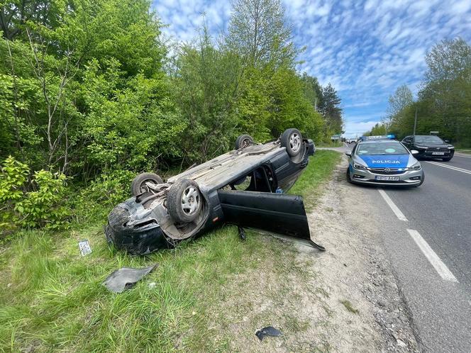 Poważny wypadek w Parszowie na DK 42. Dwie osoby trafiły do szpitala