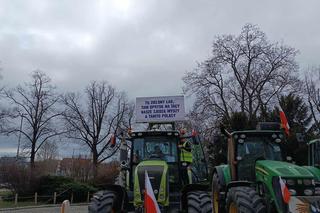  Hasła z protestu rolników we Wrocławiu. Głód poczujesz, rolnika uszanujesz!