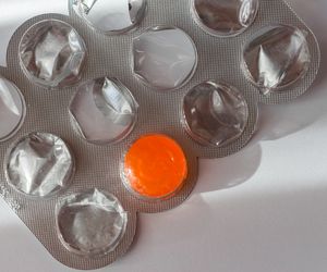 Octeangin - tabletki do ssania na gardło. Na co pomaga? Czym zastąpić?