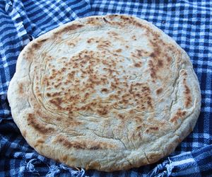 Bazlama - turecki chlebek z patelni