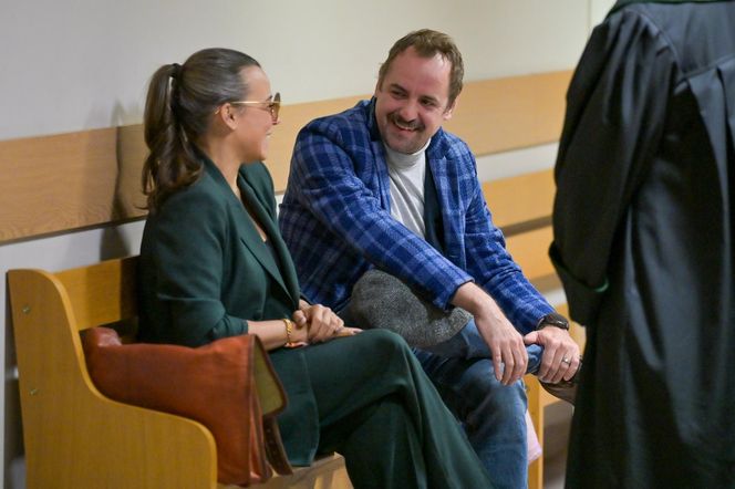 Anna Mucha pozwała Paulinę Smaszcz