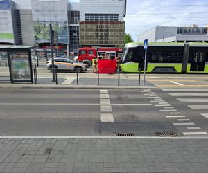  Olsztyn. Format - Śmierć na torach. Tramwaj potrącił rowerzystkę! Poważne utrudnienia.