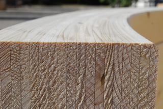 Klejonka z dosatwą na budowę