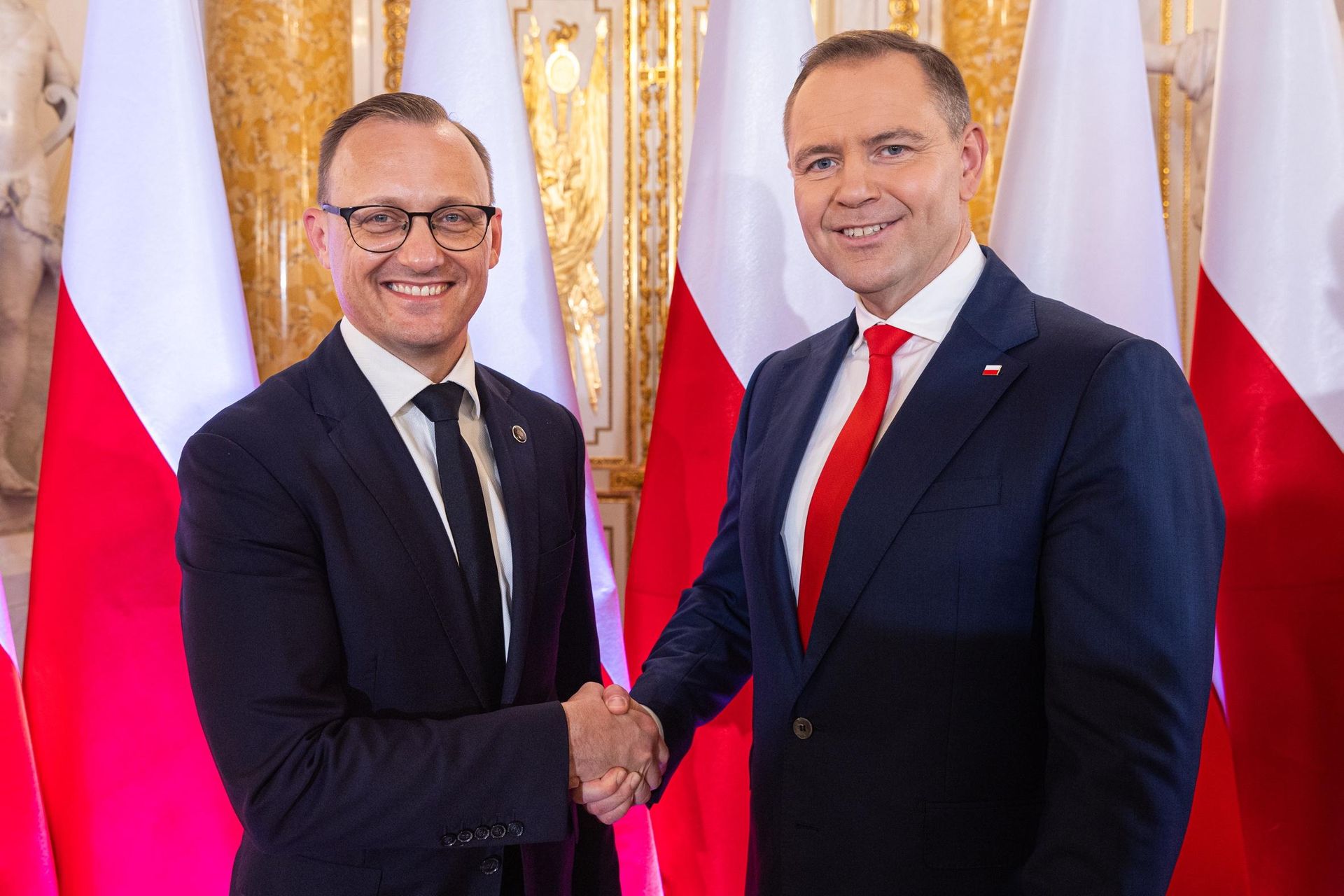 Rafał Leśkiewicz, rzecznik prasowy Karola Nawrockiego: Prezydent nie będzie zależny …