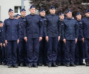 Uroczyste ślubowanie 69 nowych policjantów  w Oddziale Prewencji Policji w Katowicach