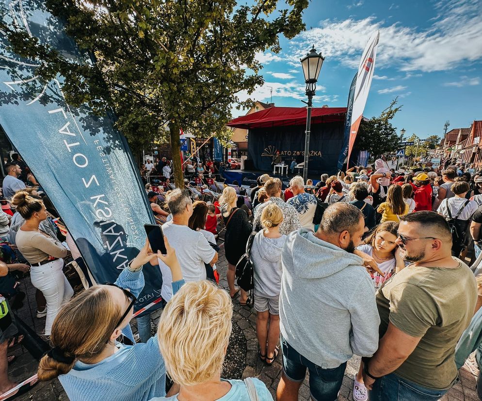 Łeba stolicą wakacyjnego czytania! „Lato z Książką 2025” już 1–3 sierpnia