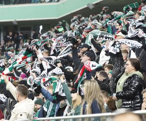 Legia Warszawa - Lech Poznań: Zdjęcia kibiców z klasyku i 13. kolejki PKO BP Ekstraklasy