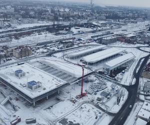 Budowa Dworca Metropolitalnego w Lublinie w zimowej odsłonie