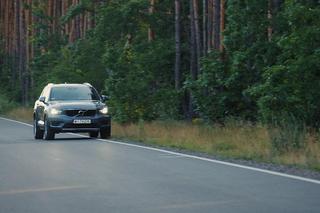 	M jak miłość, odc. 1754. Samochód Artura Rogowskiego (Robert Moskwa)