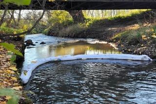 Na Białusze w Krakowie pojawiły się łapacze śmieci