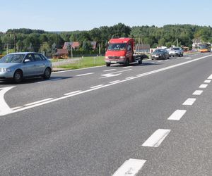 W Świętokrzyskiem zmierzą ruch na trasach krajowych. Które drogi są rekordowe?