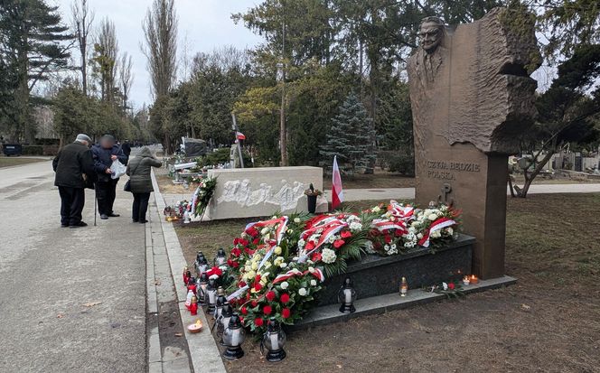 Tak wygląda grób Jana Olszewskiego 6. rocznice śmierci