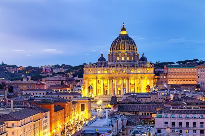 Plac Świętego Piotra w Watykanie 