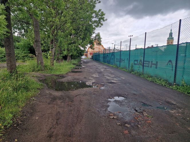 Zbudują parkingi i ścieżki pieszo-rowerowe w Lesznie