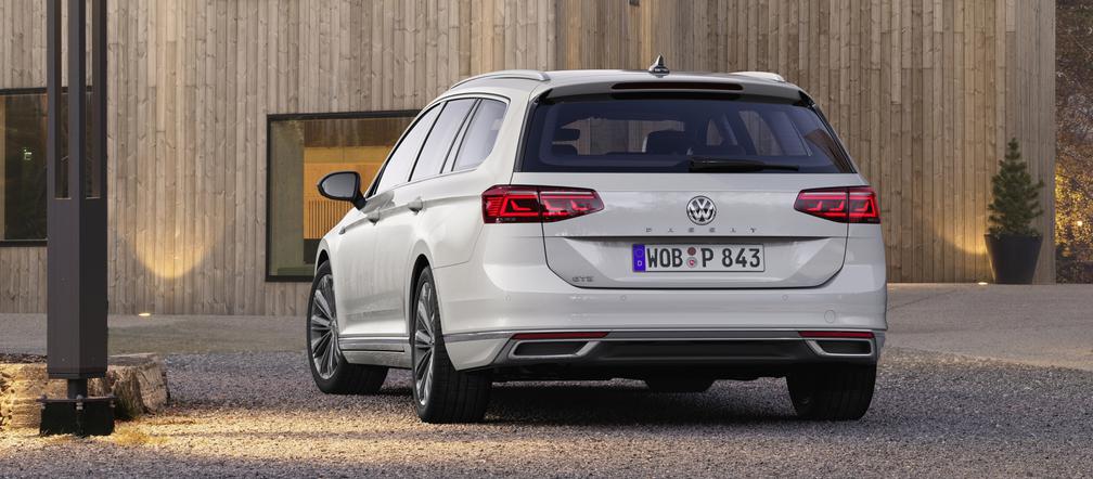 2019 Volkswagen Passat GTE Variant