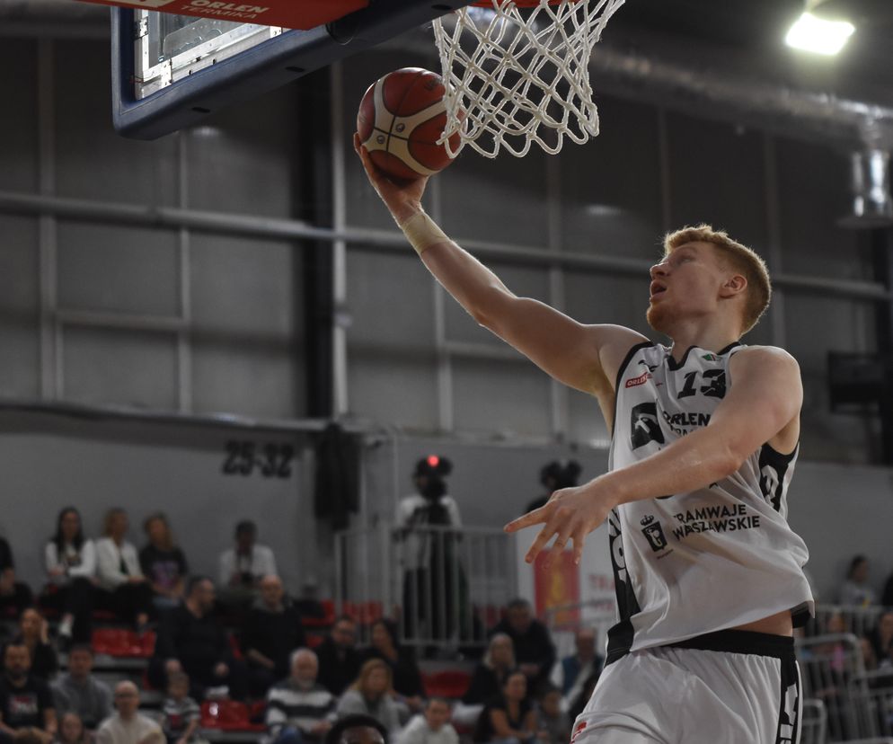 Legia Warszawa wygrała 87:76 z Energą Czarnymi Słupsk