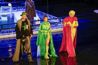 Julia Wieniawa podczas spektaklu we Wrocławiu