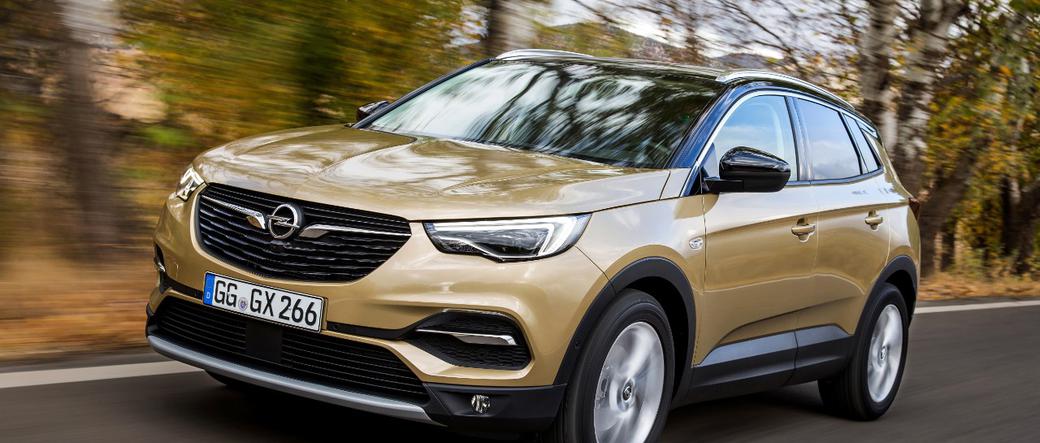 Opel Grandland X z flagowym dieslem