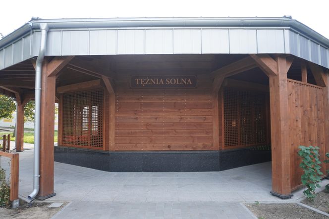 Tężnia solna w Parku im. Dziekońskiej w Białymstoku
