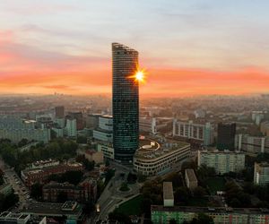 Sky Tower we Wrocławiu - strefa gastronomiczna