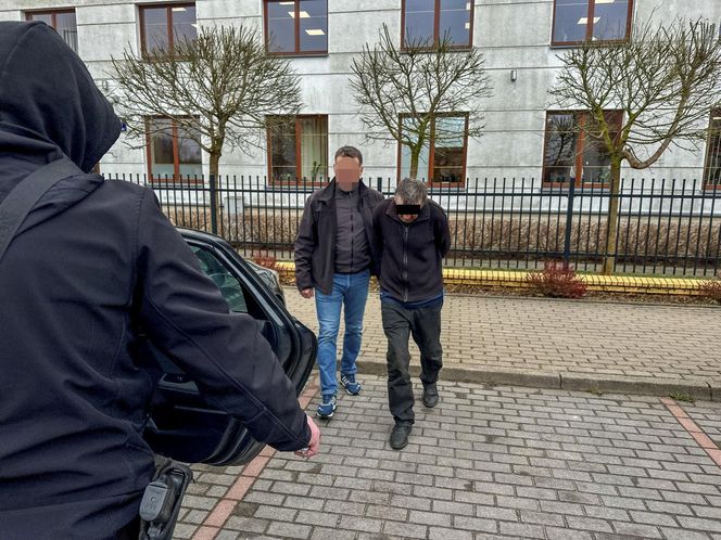 Pożar trzcinowiska nad jeziorem Dargin. Dwóch mężczyzn z zarzutami! Makabra na Mazurach