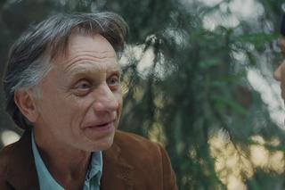 	M jak miłość odc. 1780. Robert Żak (Krzysztof Tyniec), grabarz Leon (Dariusz Toczek)