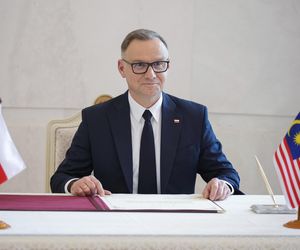 Andrzej Duda będzie kosił trawę