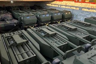 Kilkadziesiąt czołgów Abrams i liczne wyrzutnie HIMARS w Świnoujściu. Wyładunek sprzętu dla wojska zakończony
