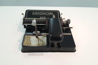 Maszyny do pisania na wystawie w Bydgoszczy