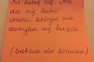 Te słowa dzieci mają uświadomić. Kolorowe karteczki stały się już symbolem 