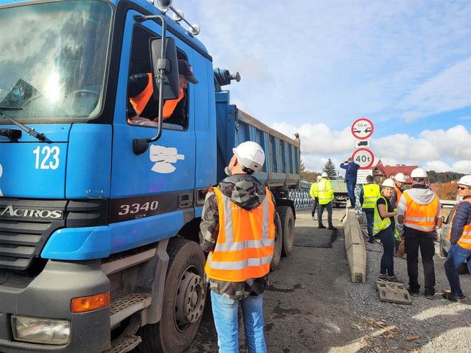 Otwarcie mostu tymczasowego w Głuchołazach