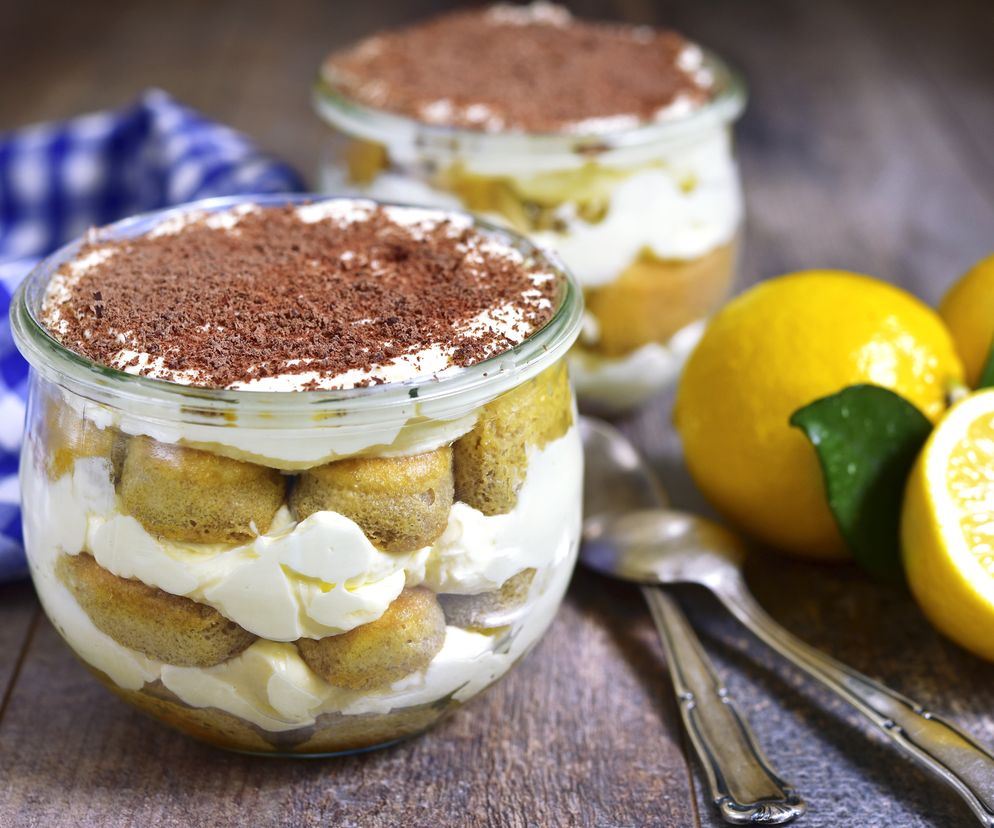 Tiramisu cytrynowe: przepis na orzeźwiającą wersję tiramisu