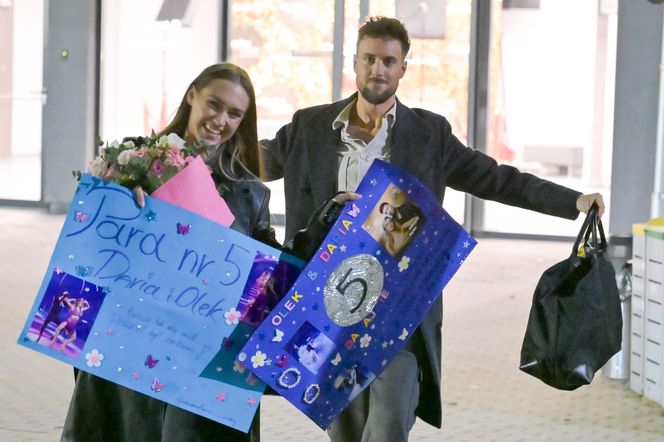 Kulisy "Tańca z Gwiazdami". Zmęczona Bursztynowicz, zakochani Kaczorowska i Rogacewicz. Szok, co zrobił Sikora