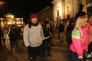 Nightskating. Warszawa na rolkach [Zdjęcia]