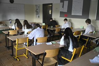 Egzamin ósmoklasisty. Temat wypracowania z angielskiego nie był zaskoczeniem? O czym pisali uczniowie?