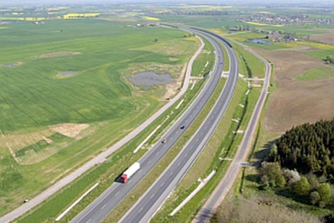 GDDKiA rozstrzygnęła przetargi na projekt i budowę autostrady A2 od Strykowa do Konotopy