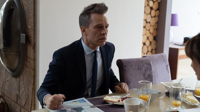 Na dobre i na złe odc. 736. Falkowicz (Michał Żebrowski)