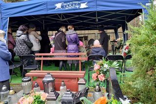 Grób tragicznie zmarłej rodziny w Nałęczowie