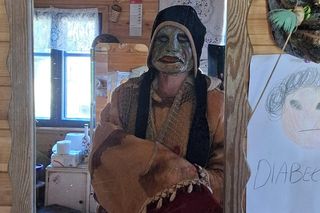 Ta wieś na Warmii wyróżnia się na tle innych. Można tam zobaczyć Warmińskie Straszydła